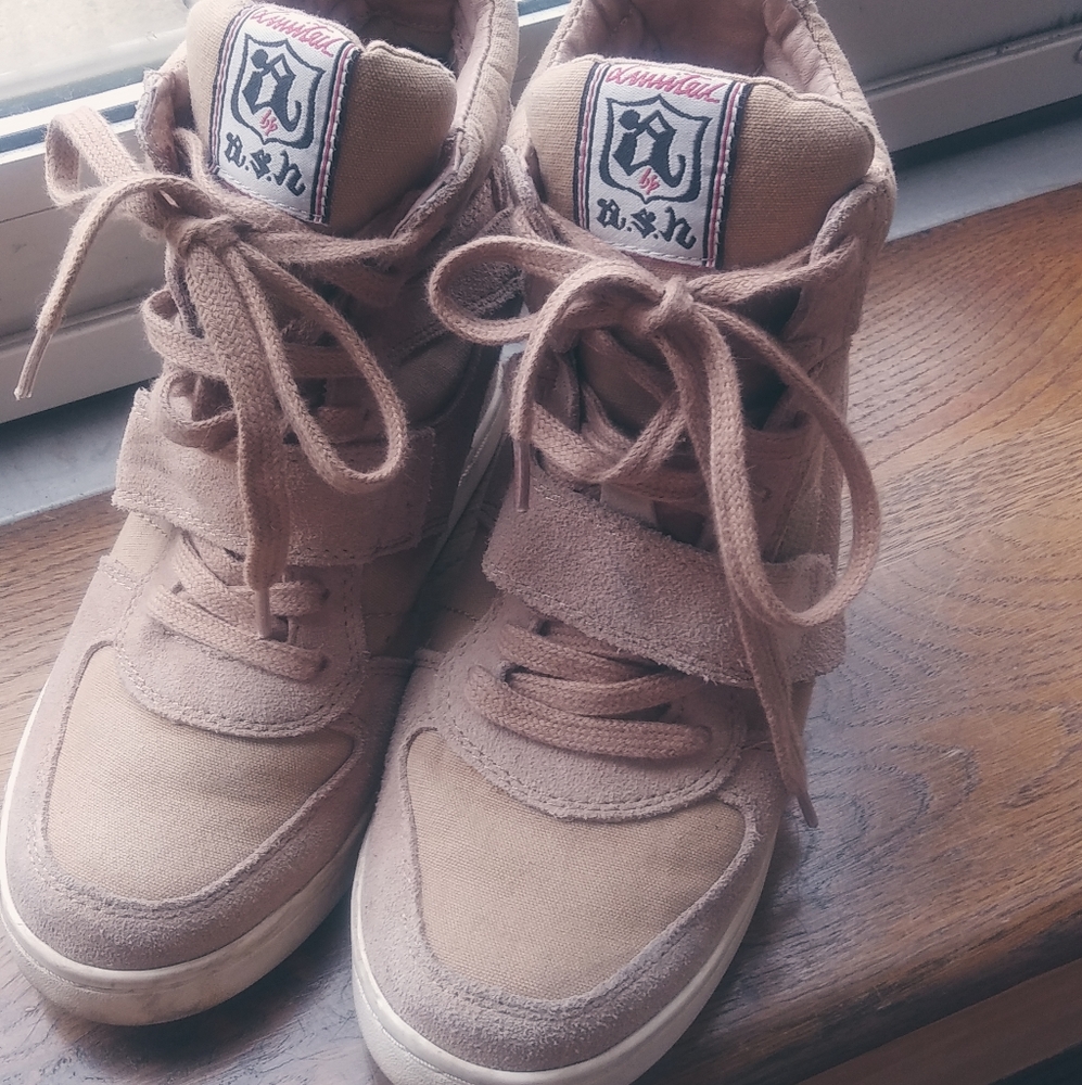 Ash Wedge Hightop Sneakers 3i8